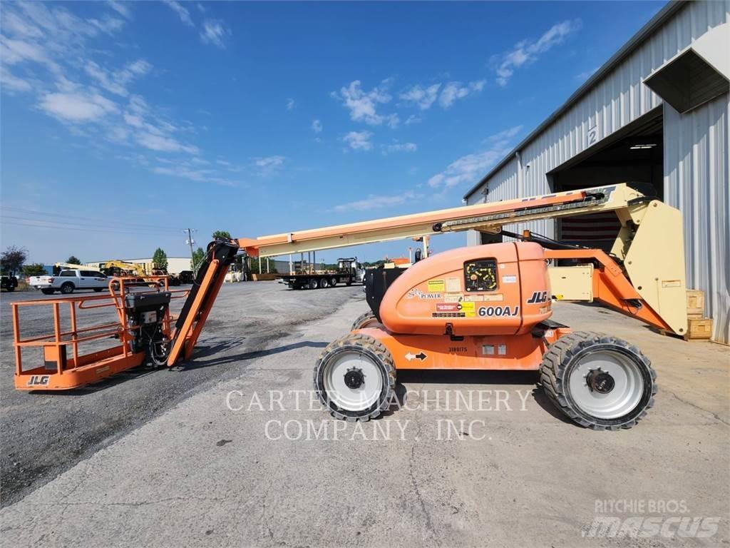 JLG 600AJ Коленчатые подъемники