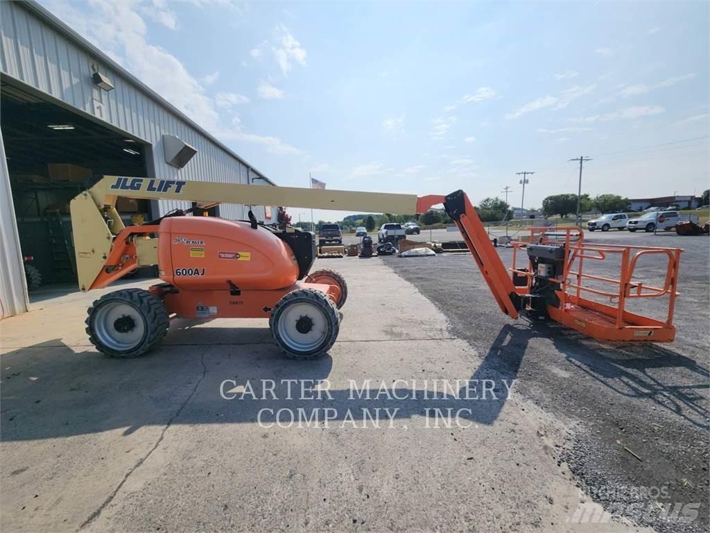 JLG 600AJ Коленчатые подъемники