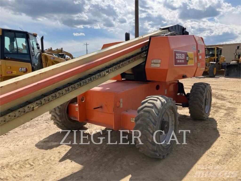JLG 600S Коленчатые подъемники