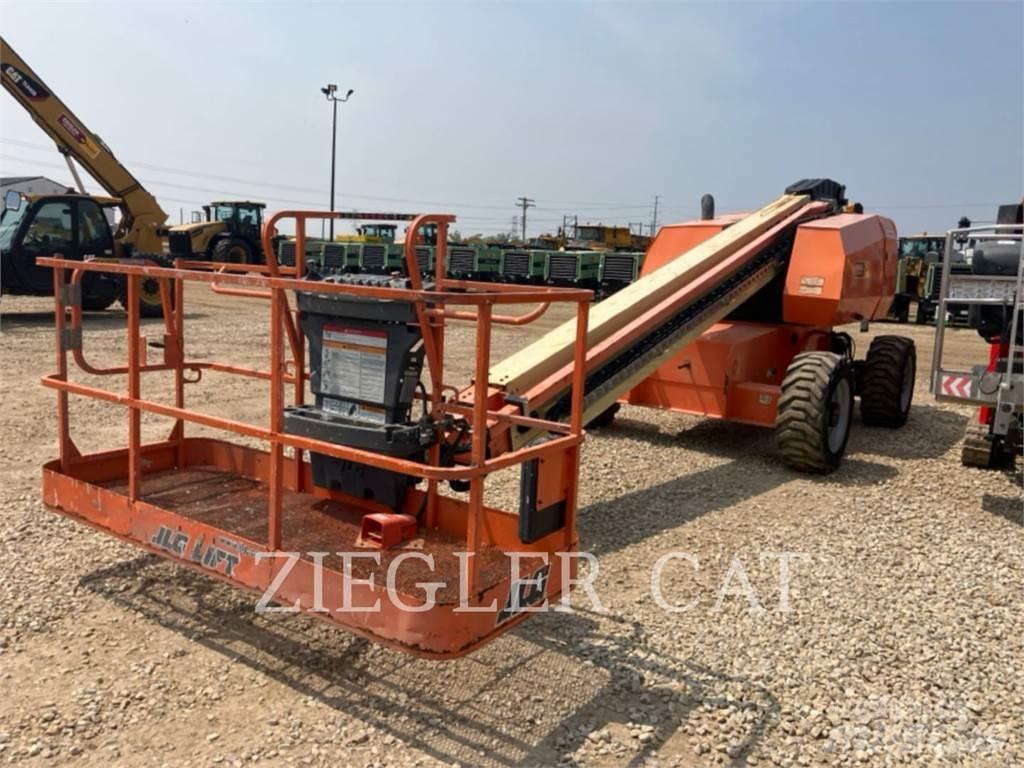 JLG 600S Коленчатые подъемники