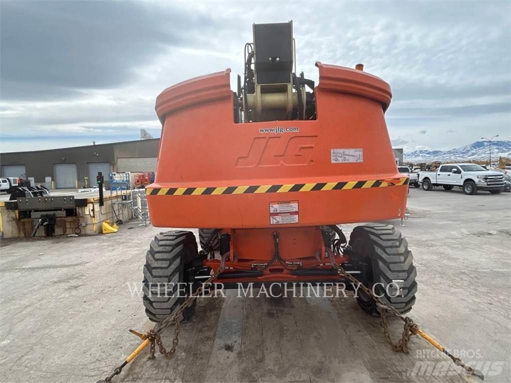 JLG 660SJ Коленчатые подъемники