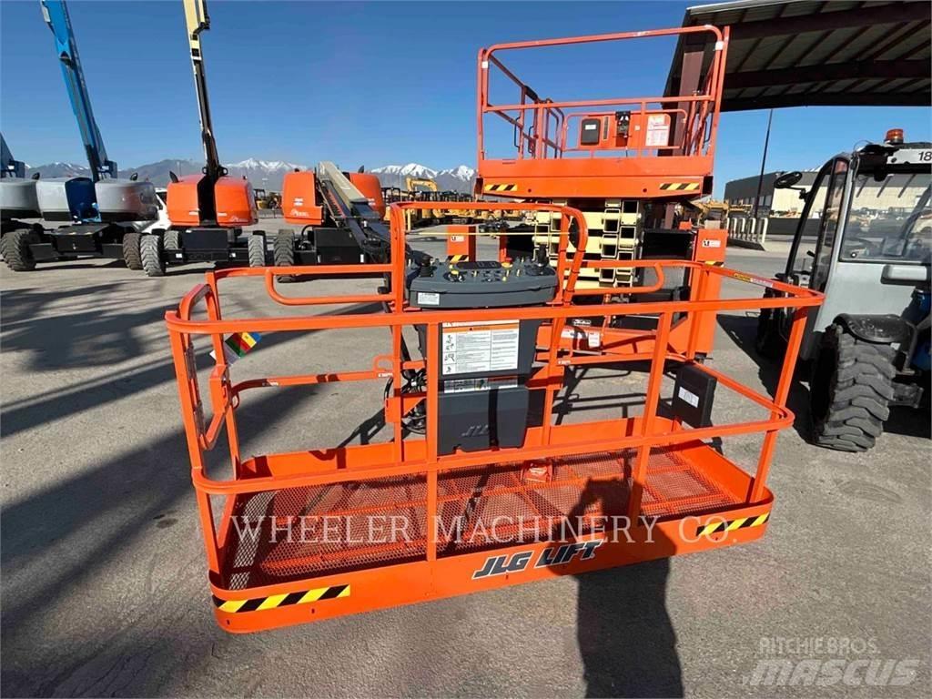 JLG 660SJ Коленчатые подъемники