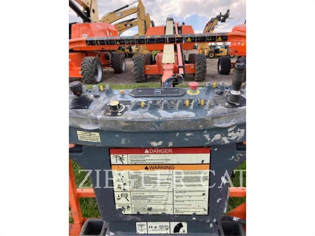 JLG 660SJ Коленчатые подъемники