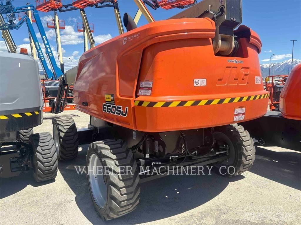 JLG 660SJ Коленчатые подъемники