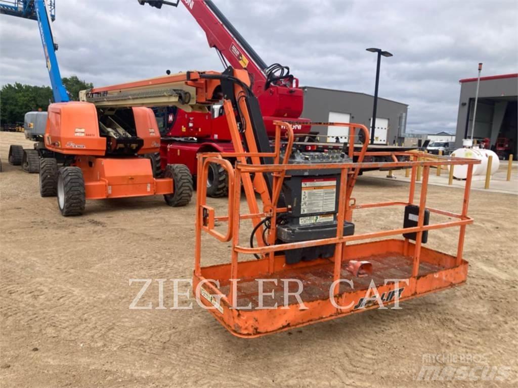 JLG 660SJ Коленчатые подъемники