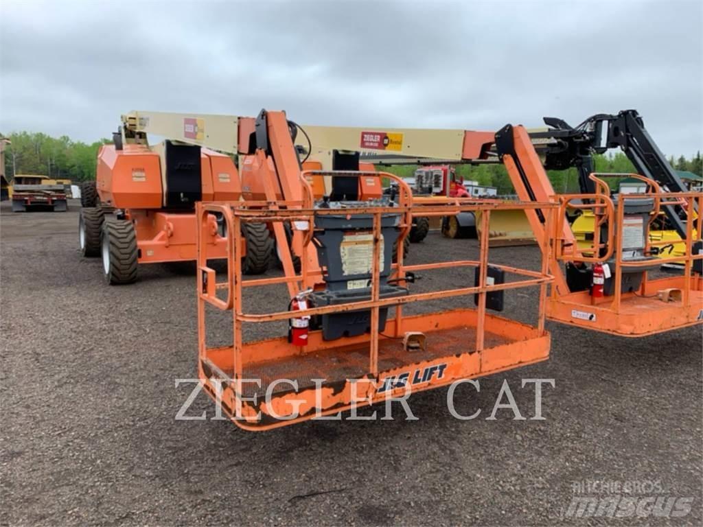 JLG 800AJ Коленчатые подъемники