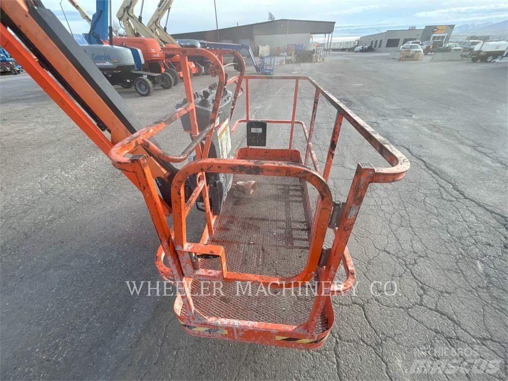 JLG 800AJ SP Коленчатые подъемники