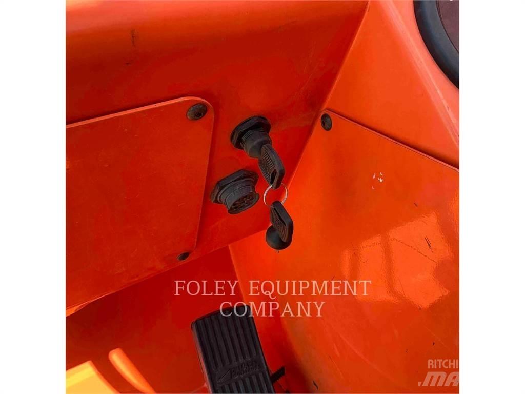 JLG 8042 Телескопические погрузчики