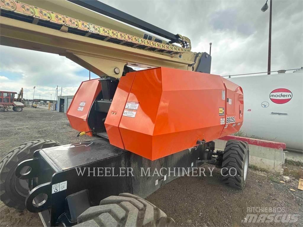 JLG 860SJ Коленчатые подъемники
