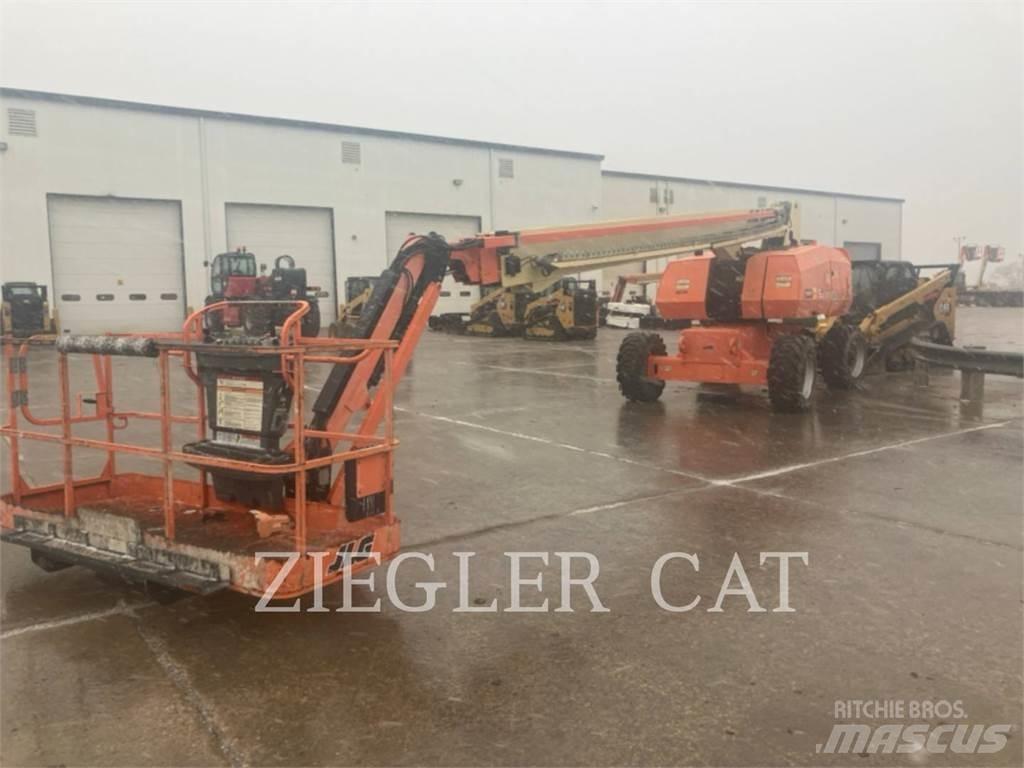 JLG 860SJ Коленчатые подъемники