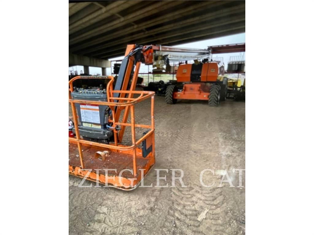 JLG 860SJ Коленчатые подъемники