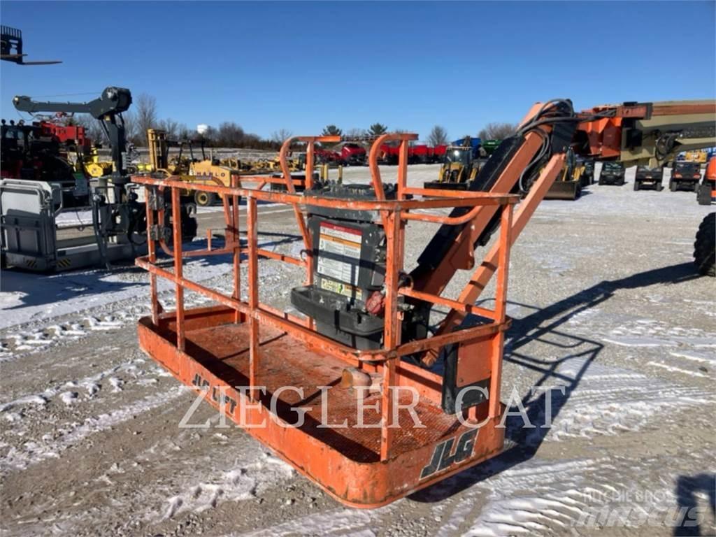 JLG 860SJ Коленчатые подъемники