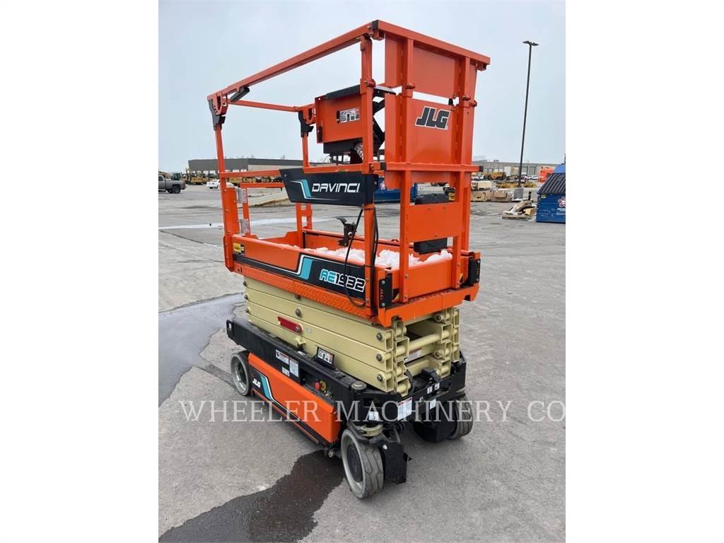 JLG AE1932 Ножничные подъемники