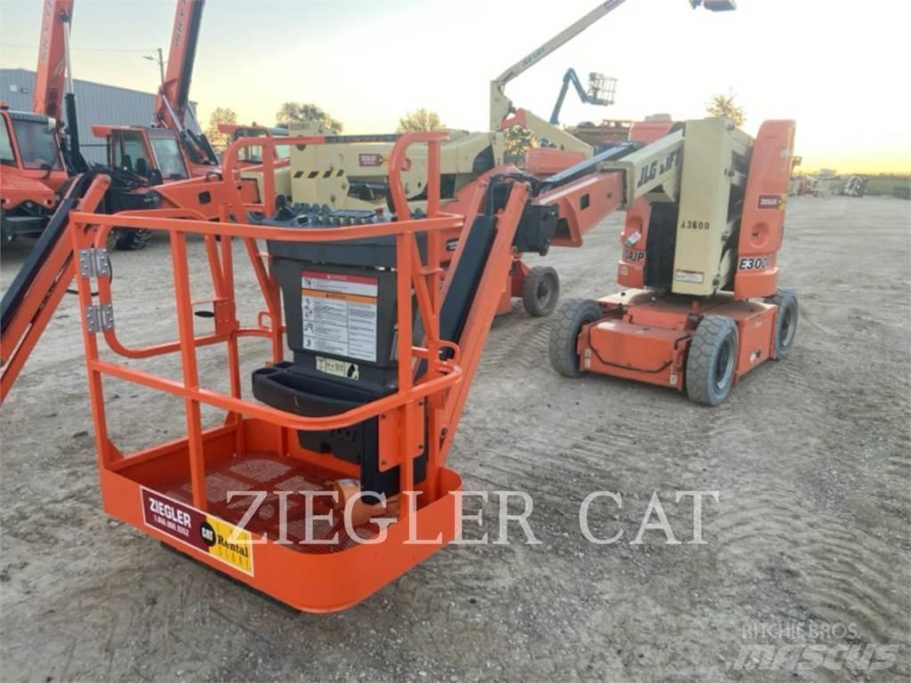 JLG E300AJP Коленчатые подъемники