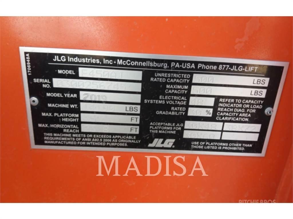 JLG E450AJ Коленчатые подъемники