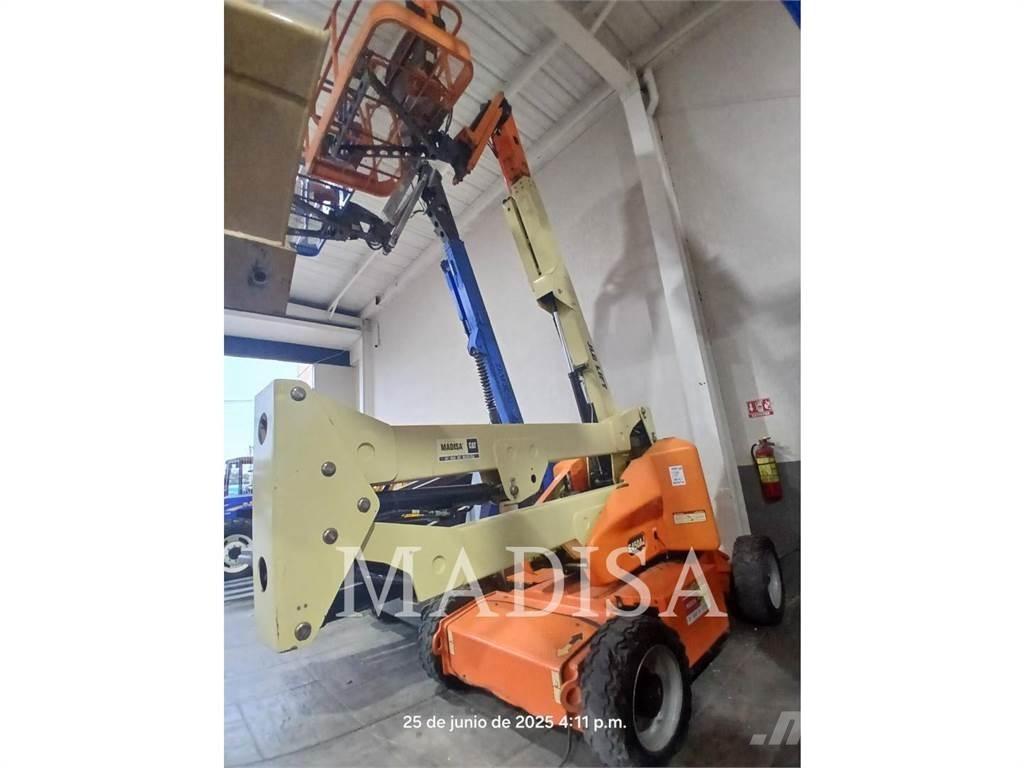 JLG E450AJ Разные подъемники и вышки