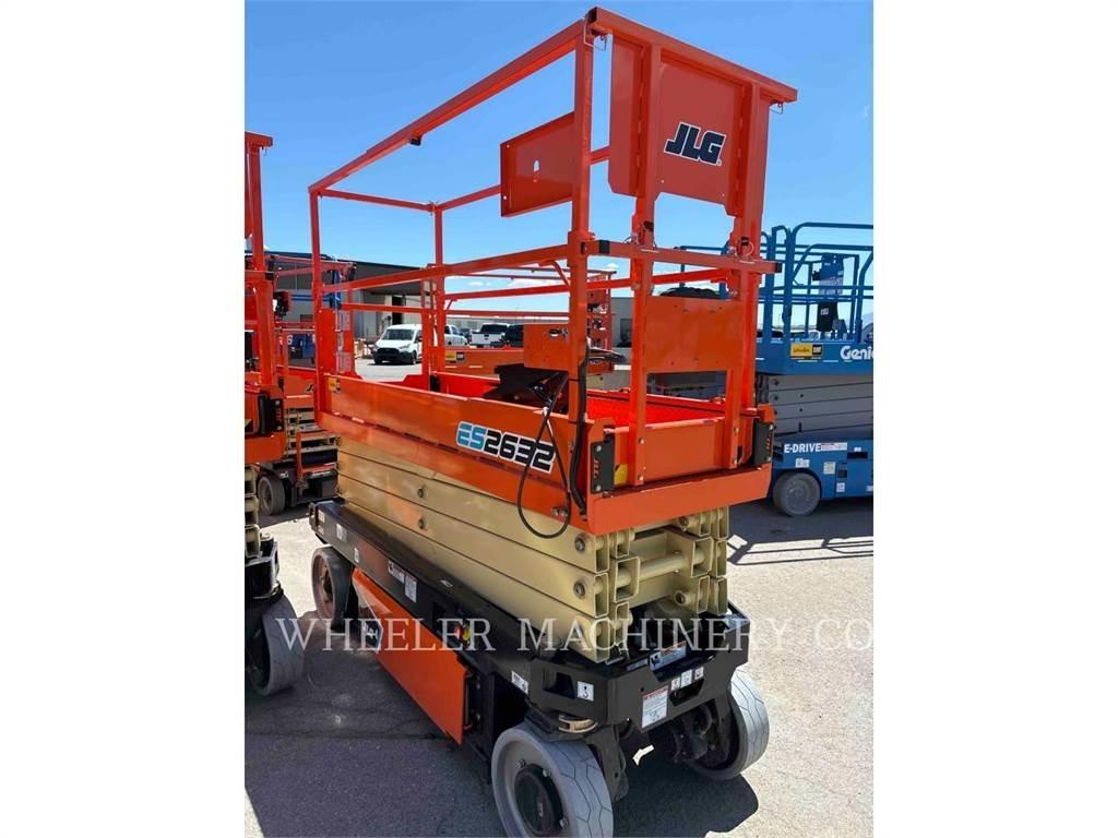 JLG ES2632 Ножничные подъемники