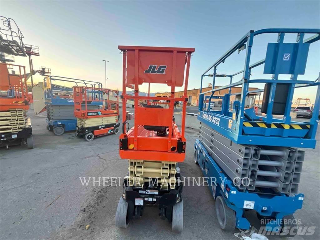 JLG ES2632 Ножничные подъемники