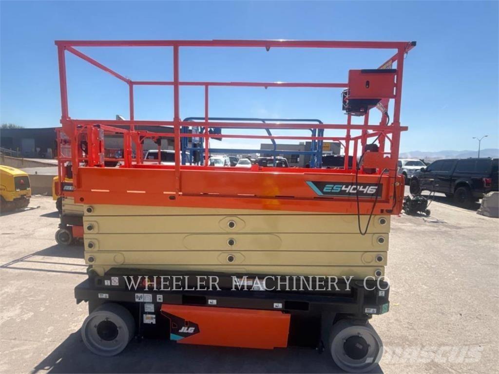 JLG ES4046 Ножничные подъемники