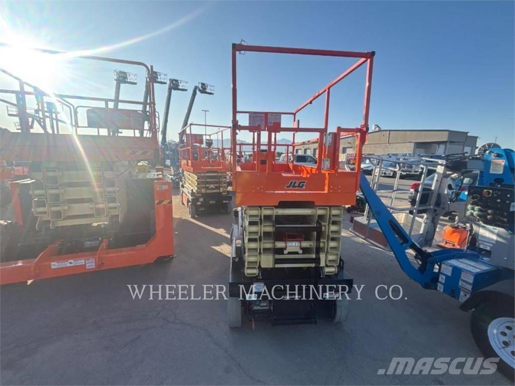 JLG ES4046 Ножничные подъемники