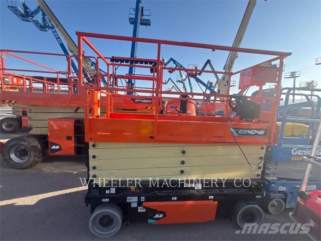 JLG ES4046 Ножничные подъемники