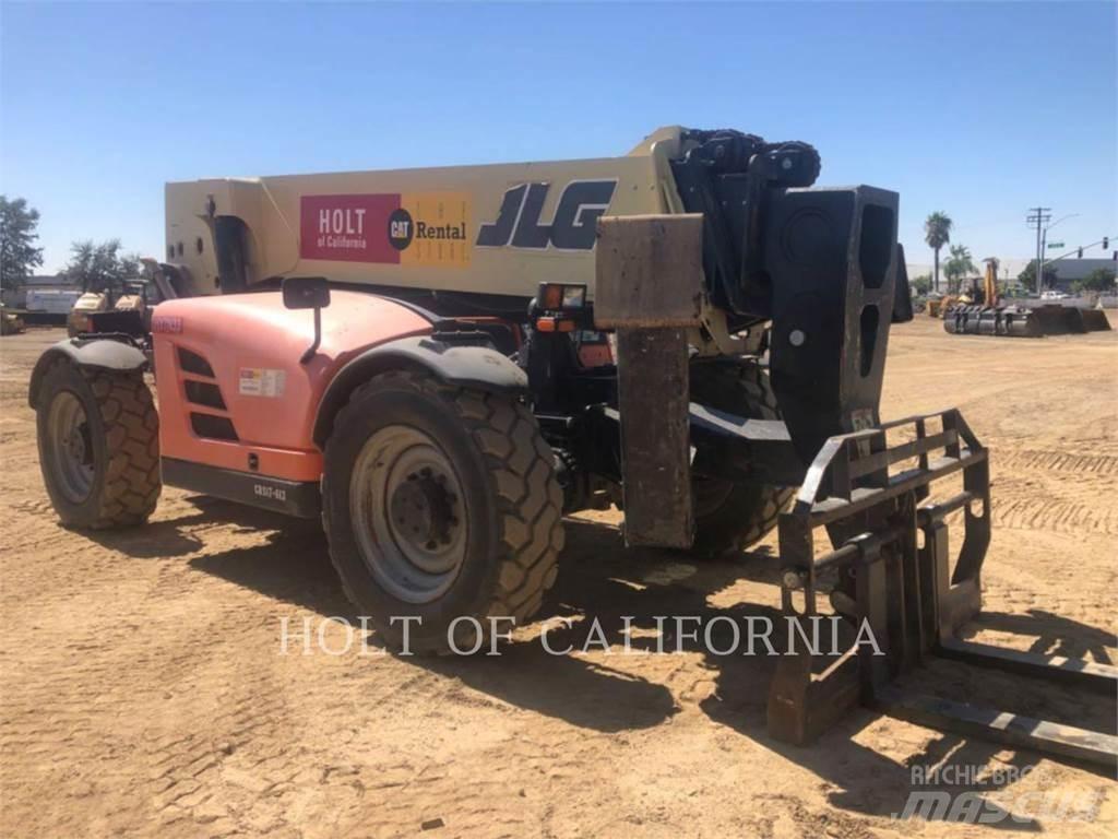 JLG G12-55A Телескопические погрузчики