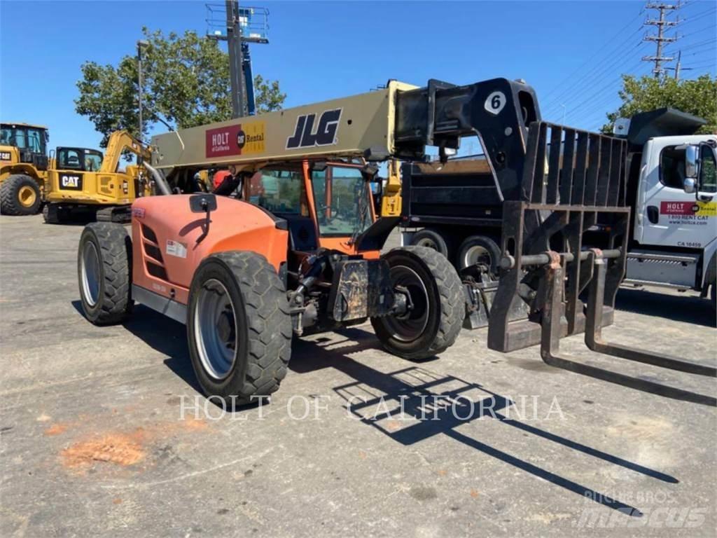 JLG G6-42A Телескопические погрузчики