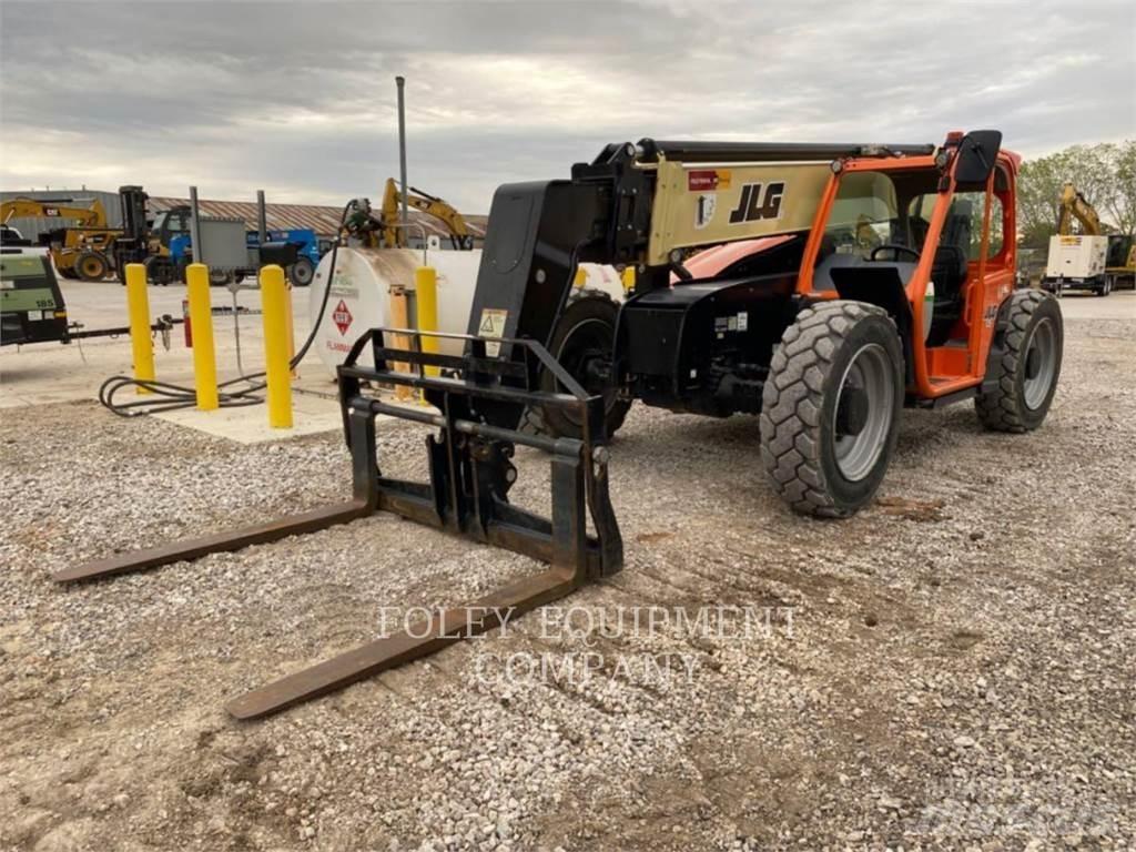 JLG G9-43AO Телескопические погрузчики