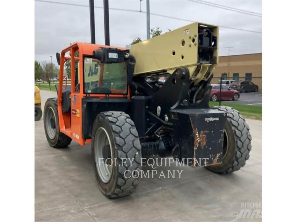JLG G9-43AO Телескопические погрузчики