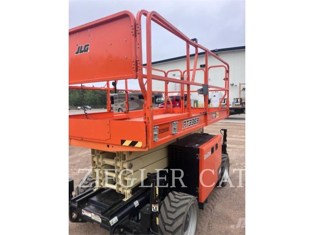 JLG RT3369 Ножничные подъемники