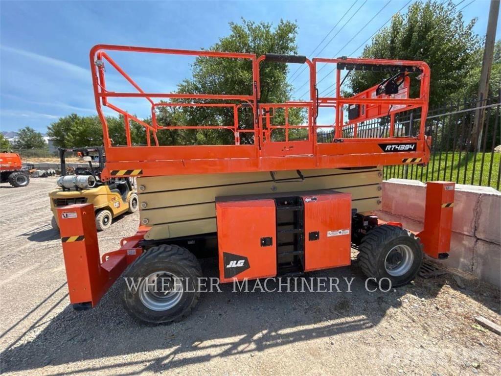JLG RT4394 Ножничные подъемники