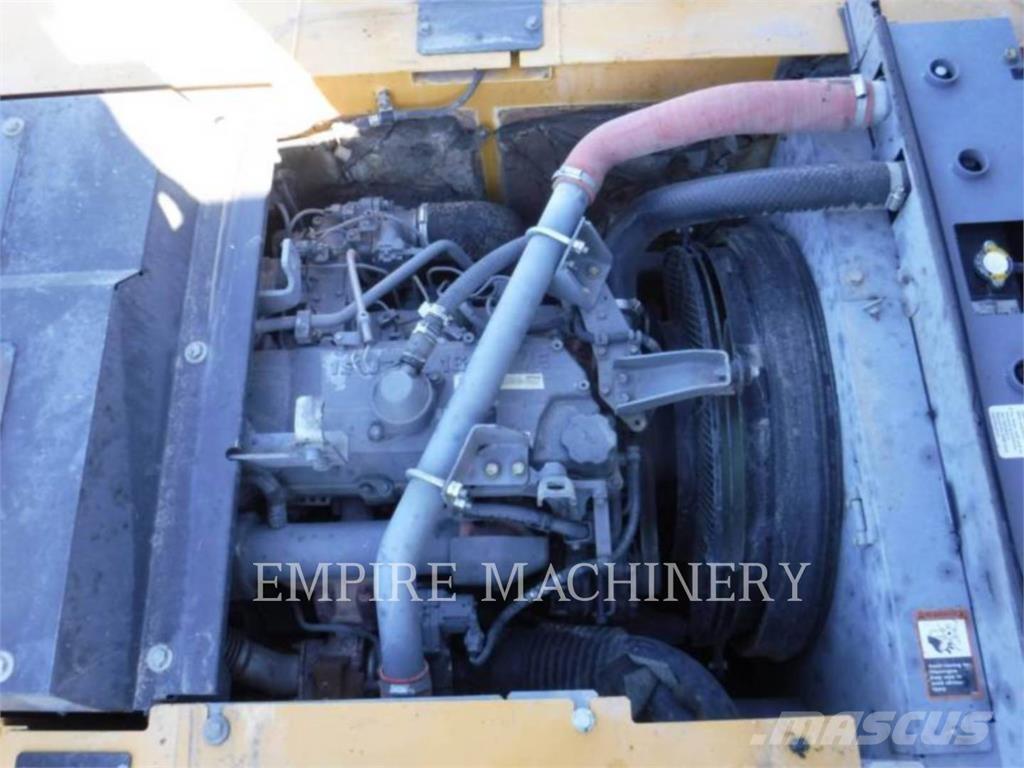 John Deere 190G Гусеничные экскаваторы