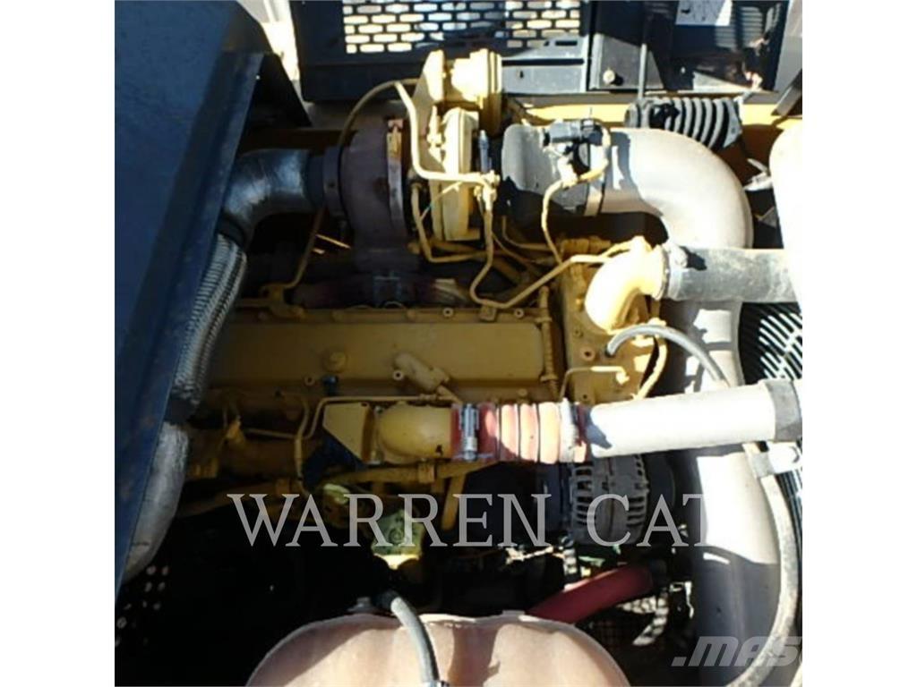 John Deere 210G Гусеничные экскаваторы