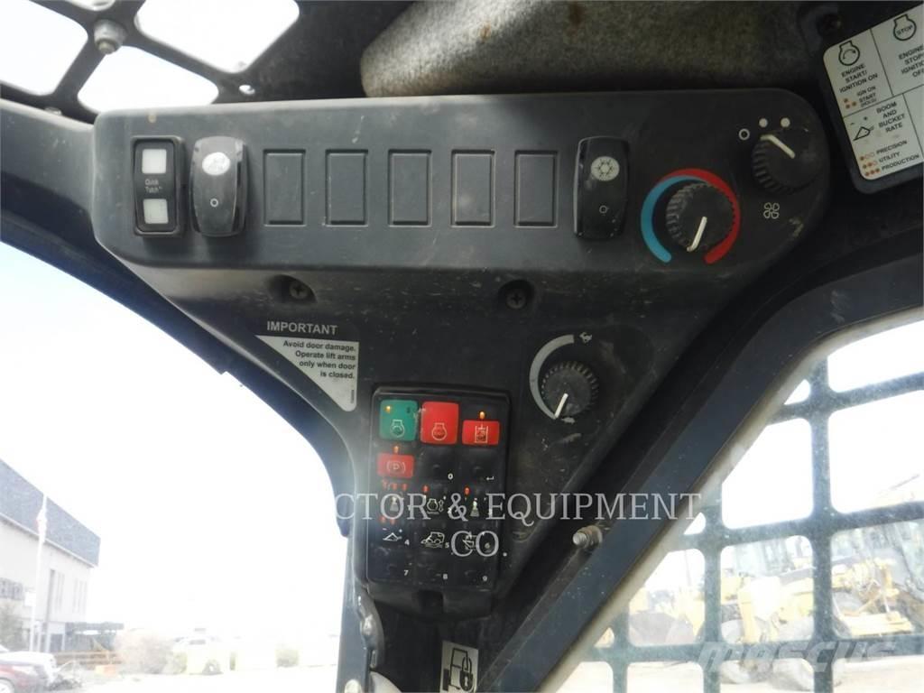 John Deere 317G Мини-погрузчики