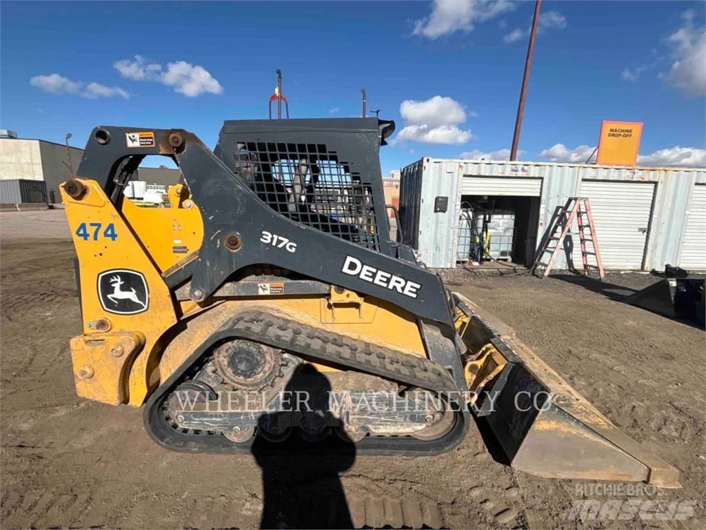 John Deere 317G CTL Гусеничные фронтальные погрузчики