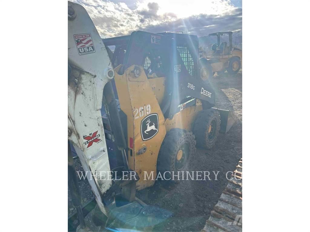 John Deere 318G Мини-погрузчики