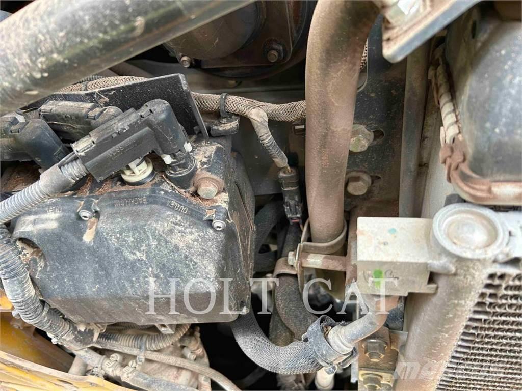 John Deere 333G Гусеничные фронтальные погрузчики