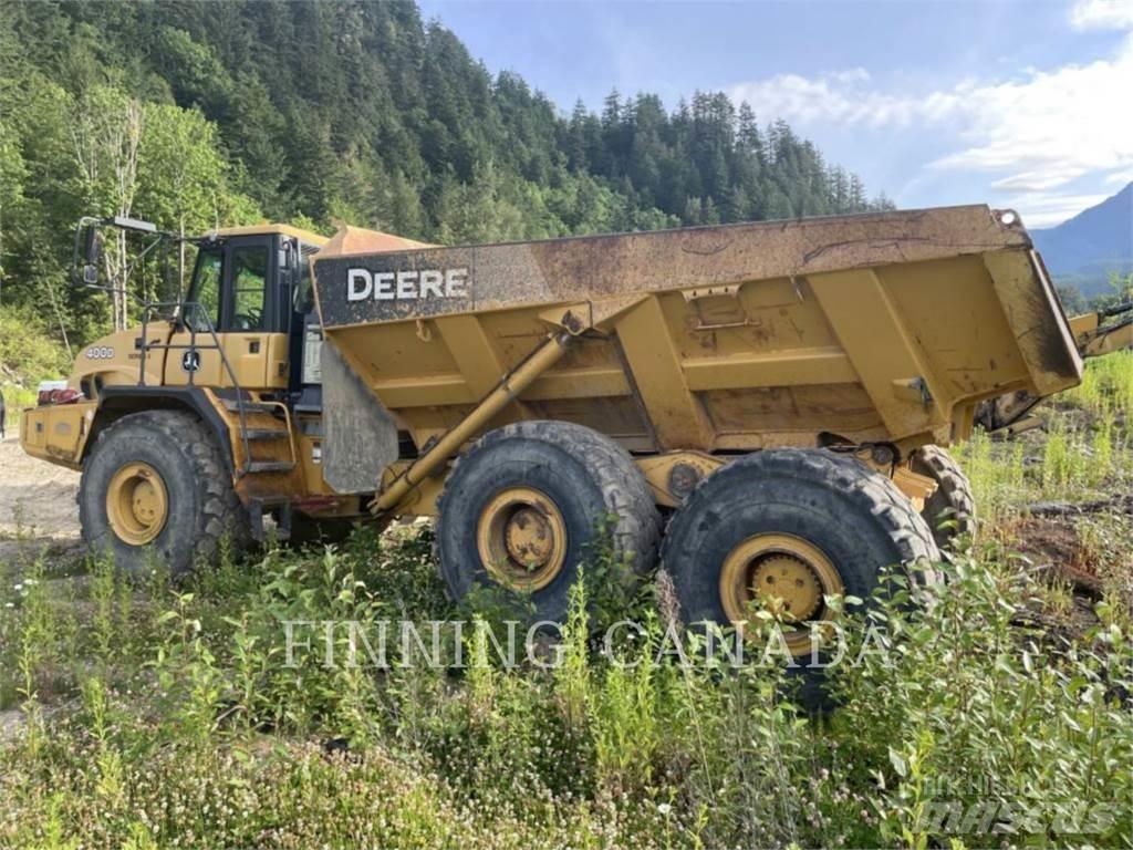 John Deere 400D Шарнирно-сочленённые самосвалы