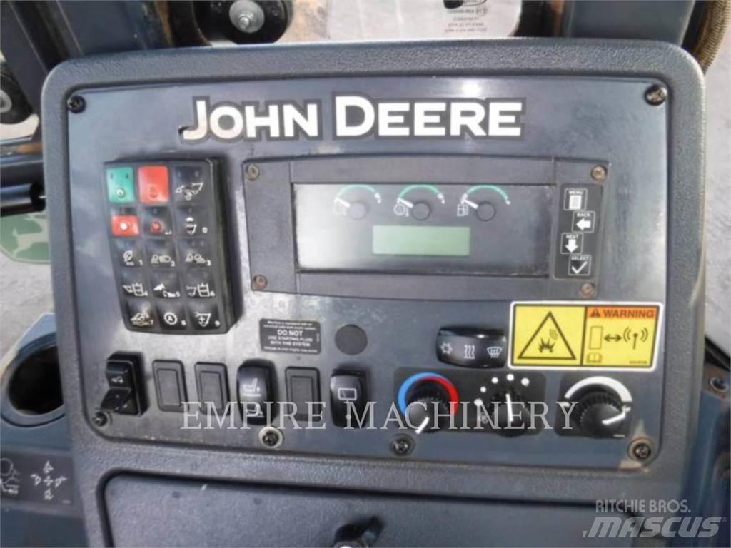 John Deere 410L Экскаваторы-погрузчики