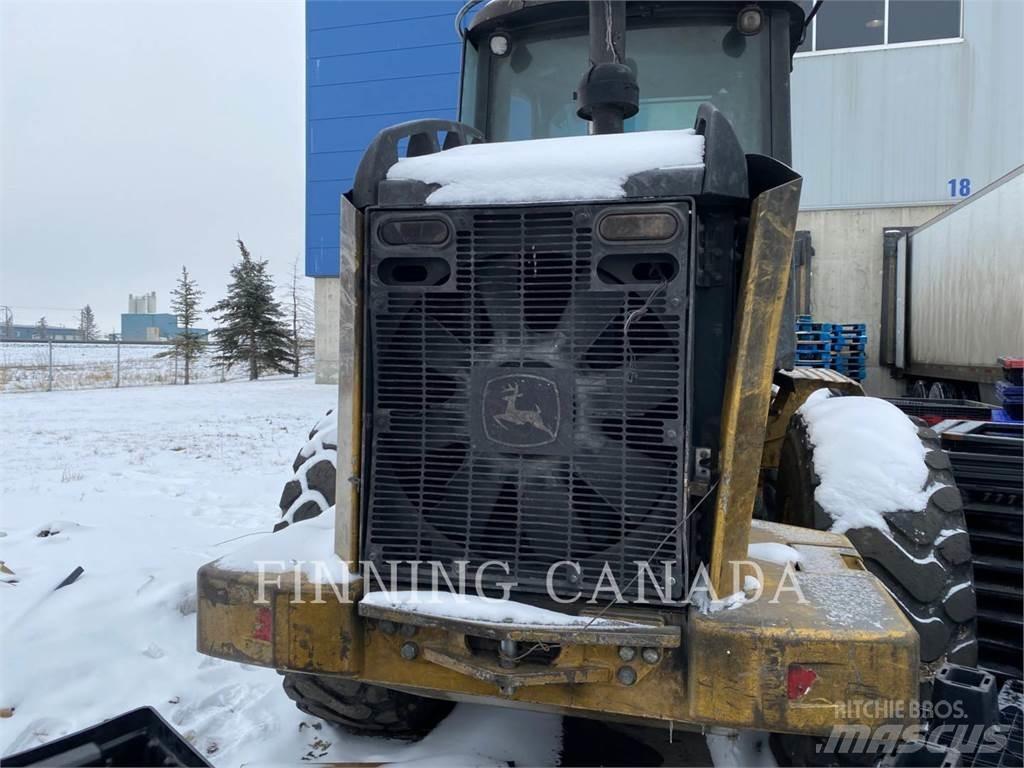 John Deere 444J Фронтальные погрузчики