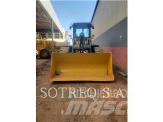 John Deere 524K Фронтальные погрузчики