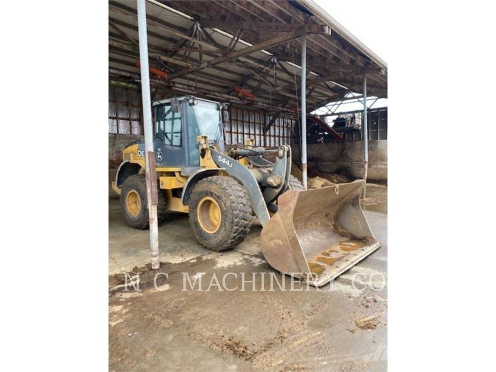 John Deere 544J Фронтальные погрузчики