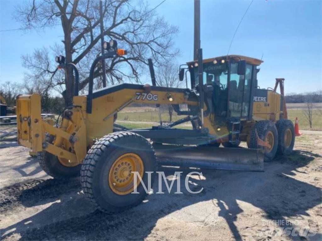 John Deere 770G_JD Грейдеры