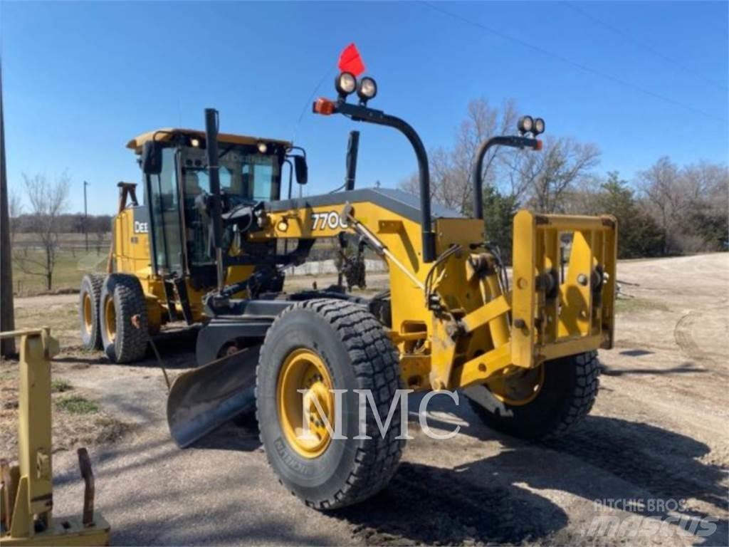John Deere 770G_JD Грейдеры