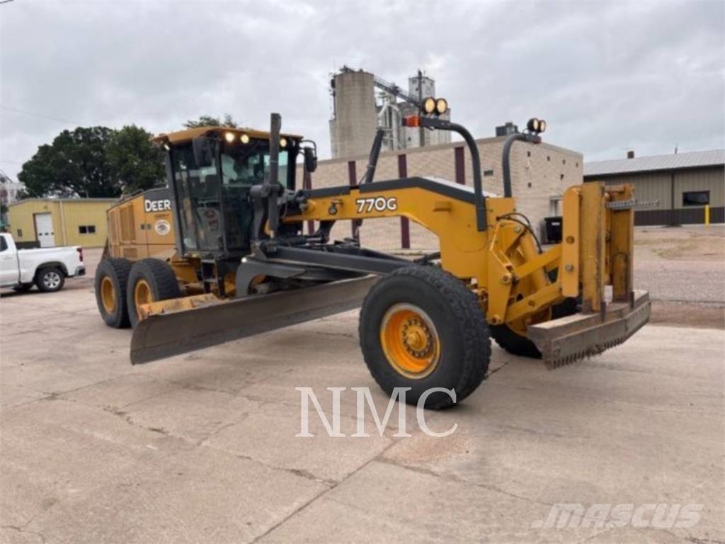 John Deere 770G_JD Грейдеры