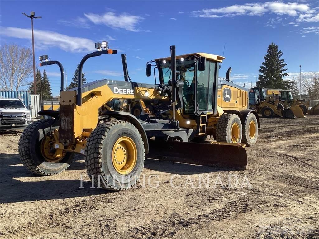 John Deere 772GP Грейдеры