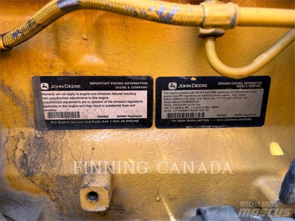 John Deere 772GP Грейдеры