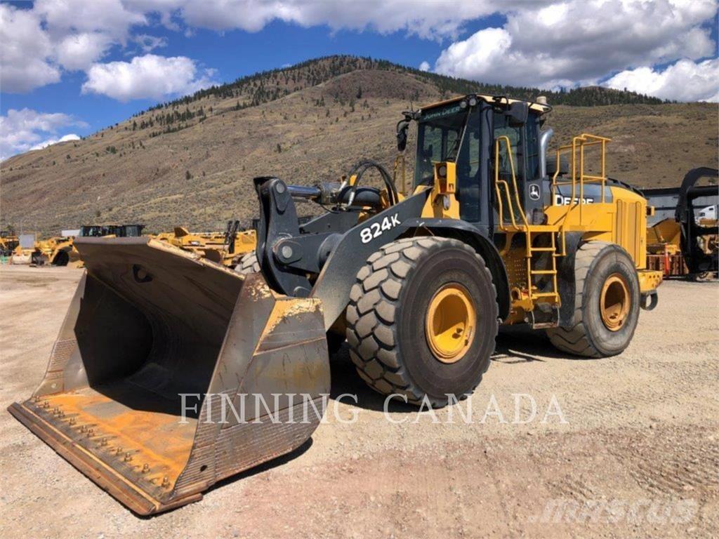 John Deere 824K Фронтальные погрузчики