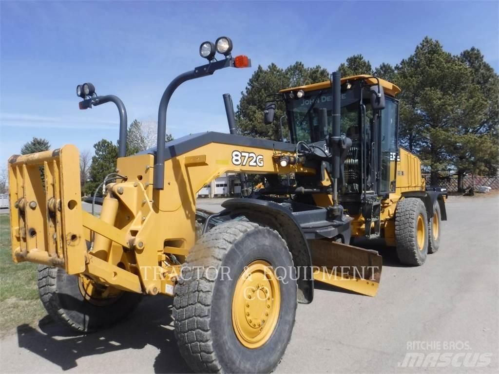 John Deere 872G Грейдеры