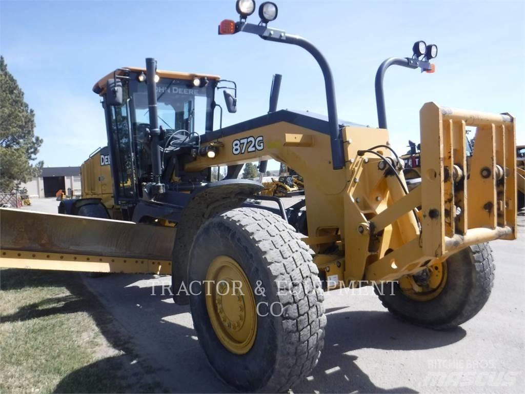 John Deere 872G Грейдеры